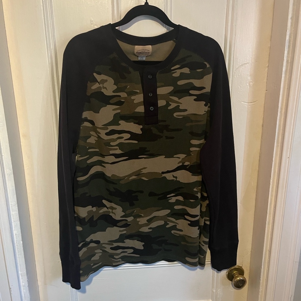 Roebuck & Co Camouflage Long Sleeve Henley Shirt
